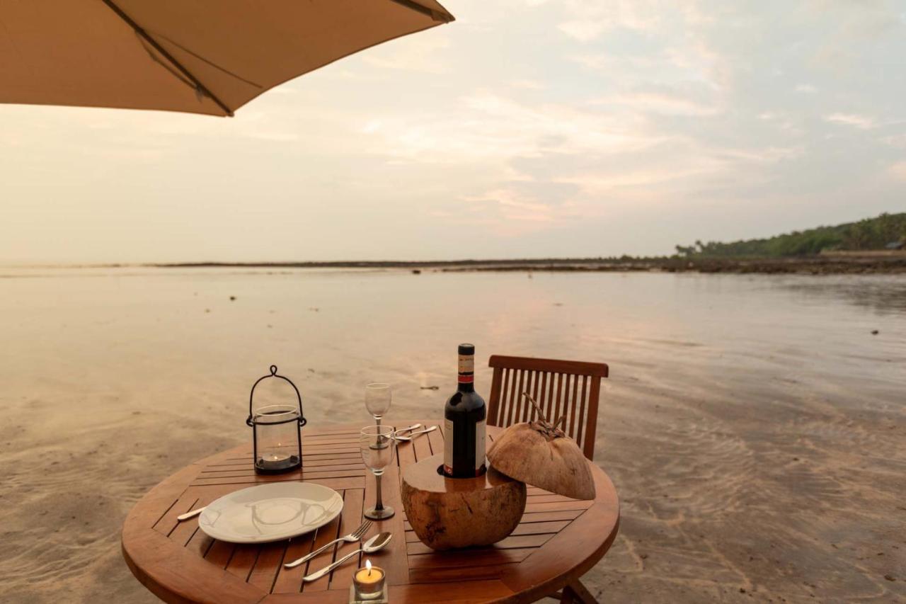 Casa Del Mer By Stayvista - Nearby Beach With, Sea-View Rooms & Coconut Farm Alībāg Exterior foto